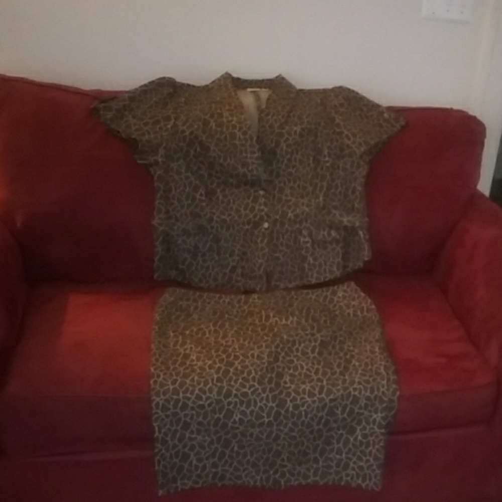 Jacket and skirt set.